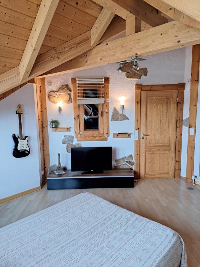 Steewer Landhaus Gemuetliche Ferienwohnung Bis 6 Pers In Ruhiger Ortsrandlage Stebach Dış mekan fotoğraf