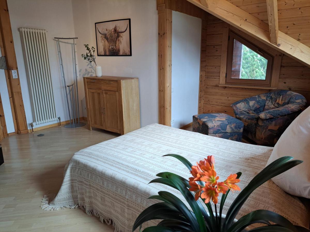 Steewer Landhaus Gemuetliche Ferienwohnung Bis 6 Pers In Ruhiger Ortsrandlage Stebach Dış mekan fotoğraf