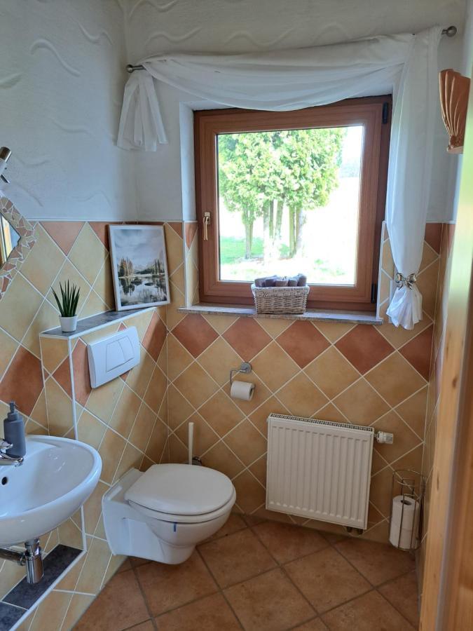Steewer Landhaus Gemuetliche Ferienwohnung Bis 6 Pers In Ruhiger Ortsrandlage Stebach Dış mekan fotoğraf